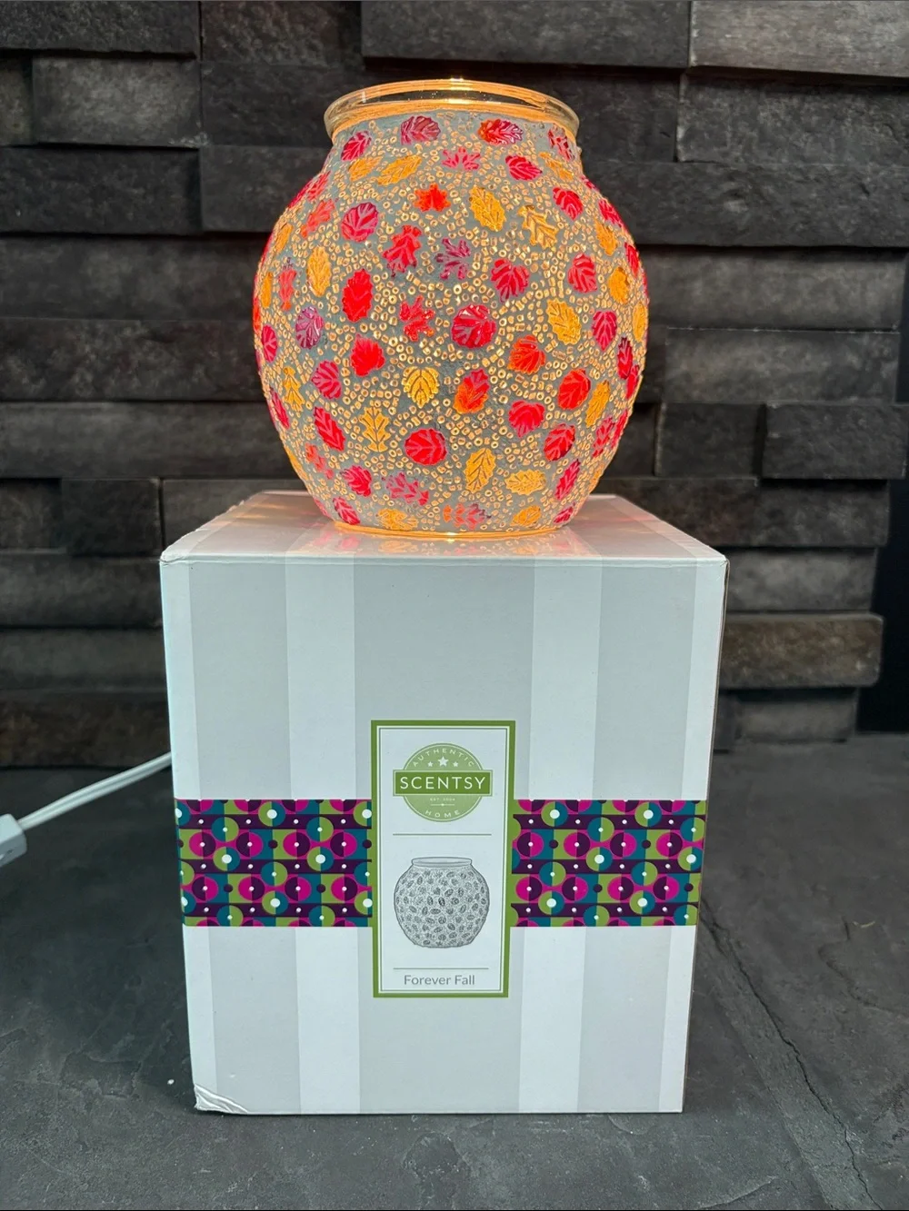 Scentsy Forever Fall Leaf Wax Warmer